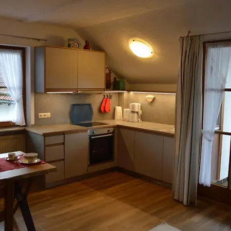 Chiemseestrand Nr. 16 Appartement *